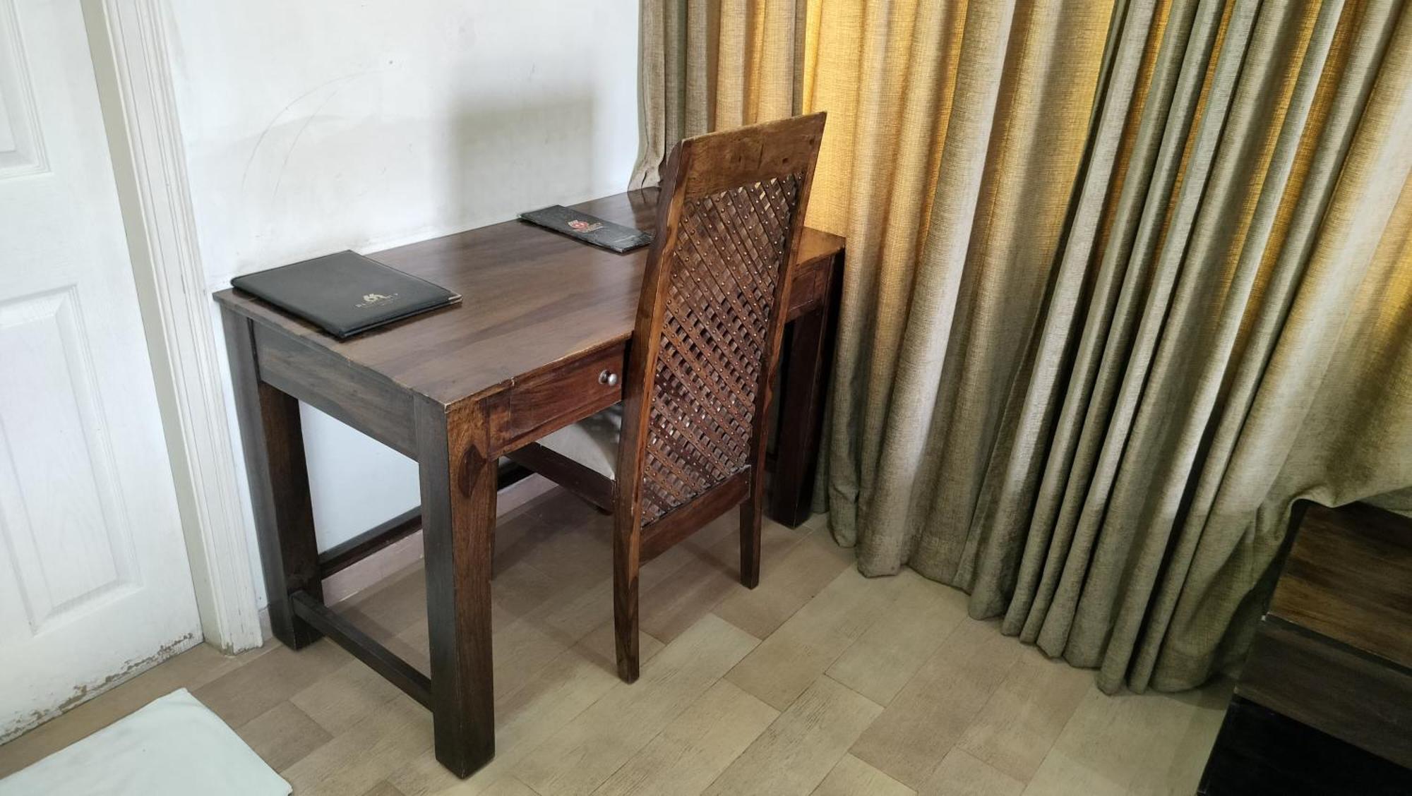 66 Residencey Jaipur Bagian luar foto